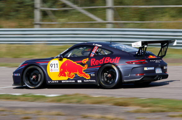 F3-mästaren Dennis Hauger är tillbaka som gästförare i Porsche Carrera Cup Scandinavia. Här i Porsche 911 GT3 Cup (991 II) under inhoppet på Anderstorp 2020.